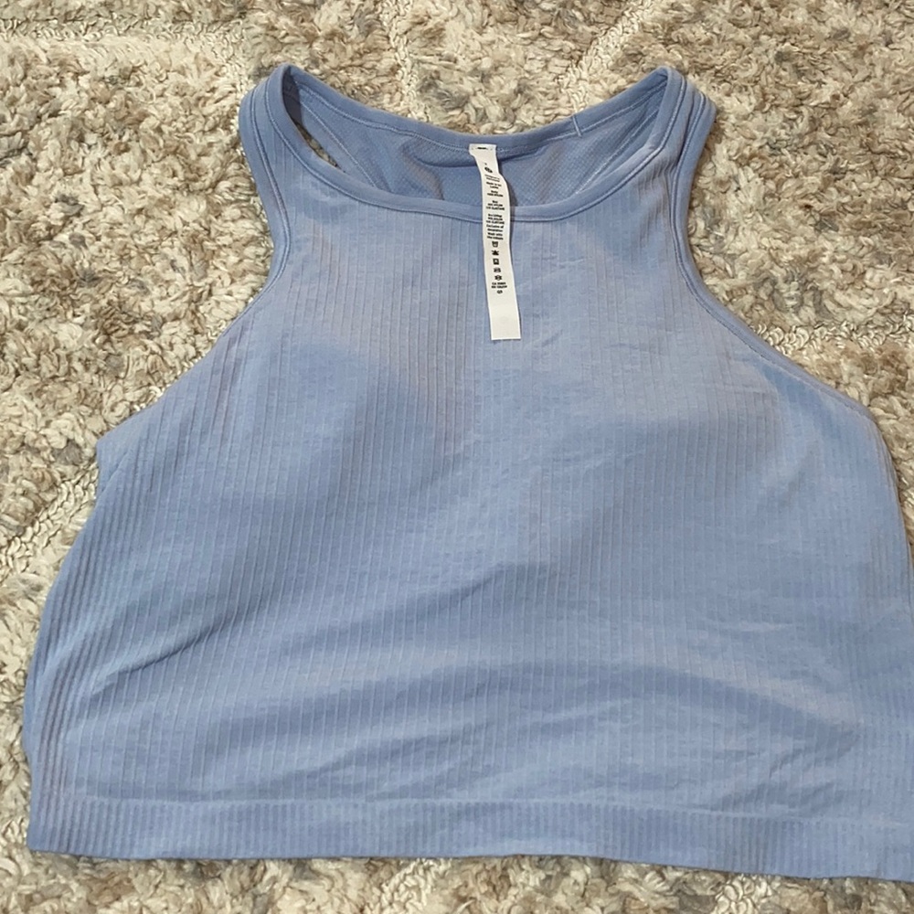 Lululemon crop tank size 12 brand new without tag